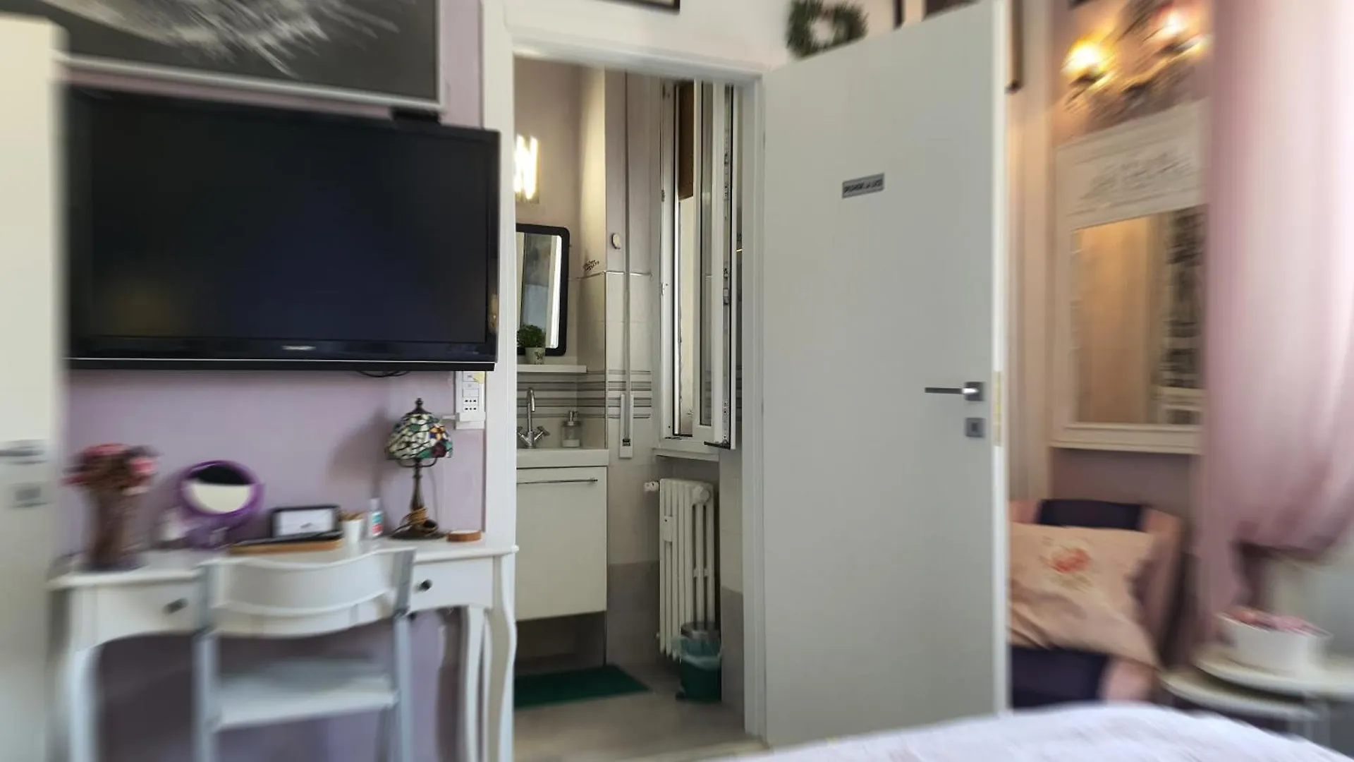 Guest house Suite In House.. Florence Italy
