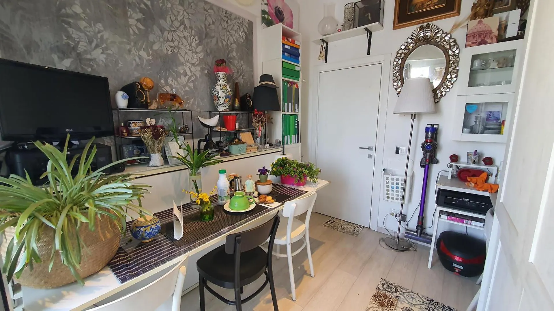 Suite In House.. Florence